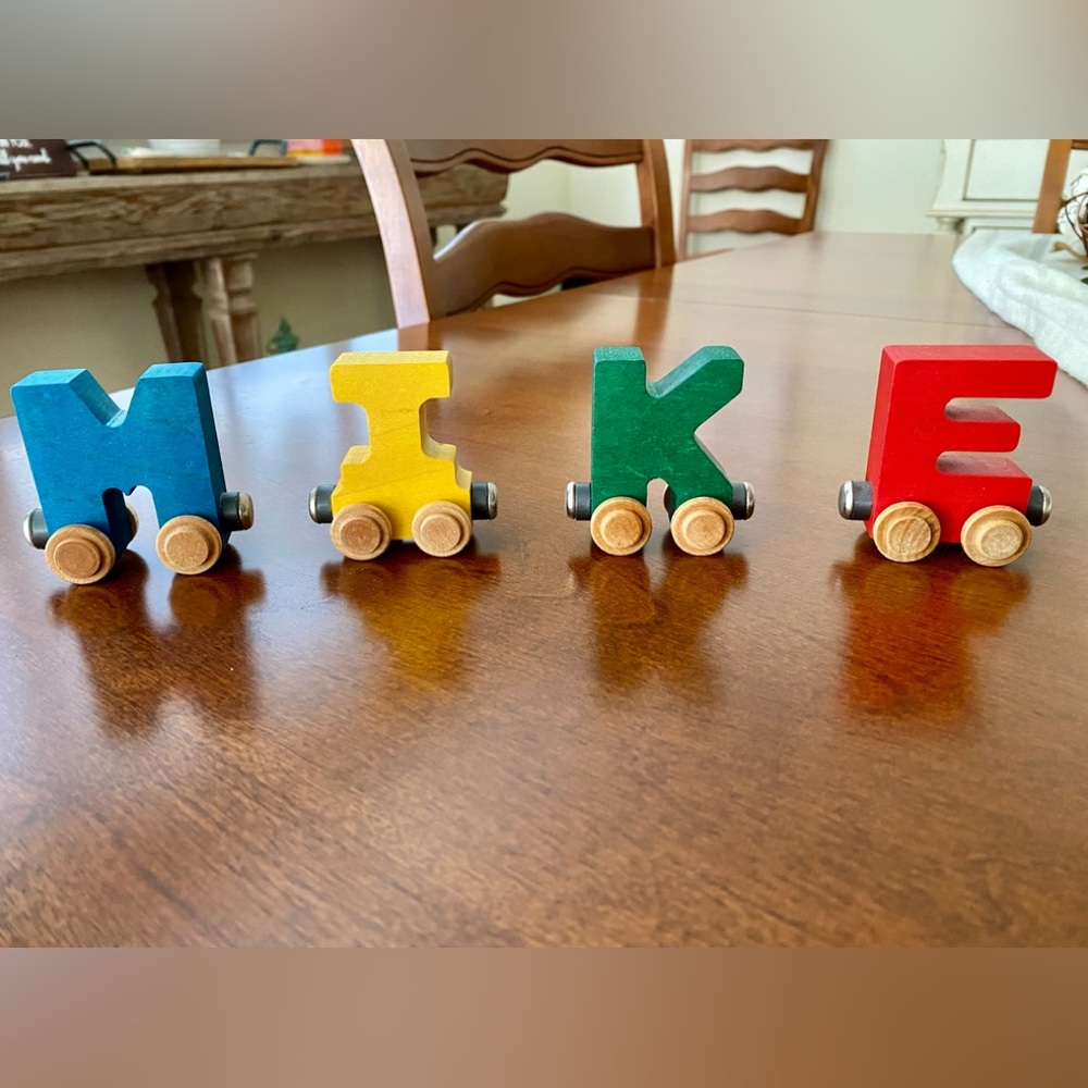Mike Name Magnetic Train - Picture 2 of 6